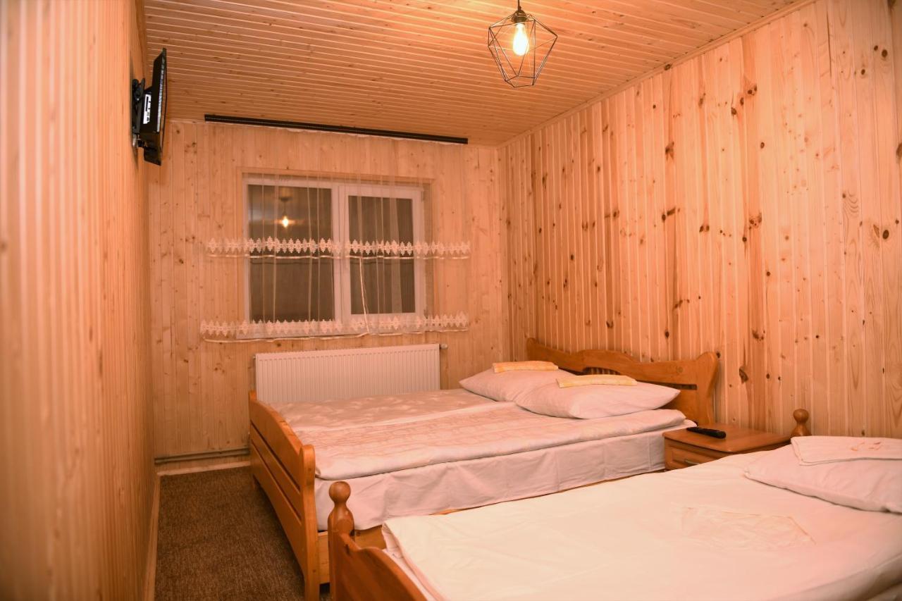 Гостинний Двір Євгенія Hotel Mizhhirya  Exterior photo