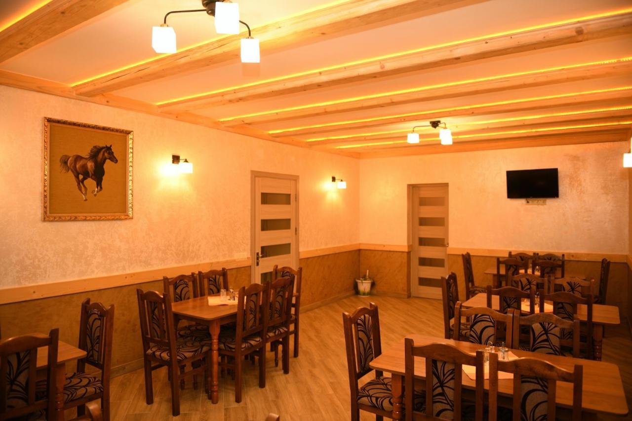 Гостинний Двір Євгенія Hotel Mizhhirya  Exterior photo